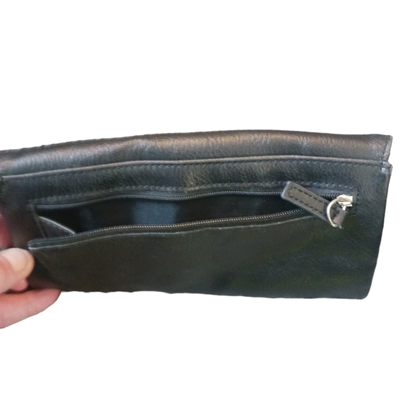 3 Liz Claiborne Leather Wallets Tri-fold - Picture 12 of 14